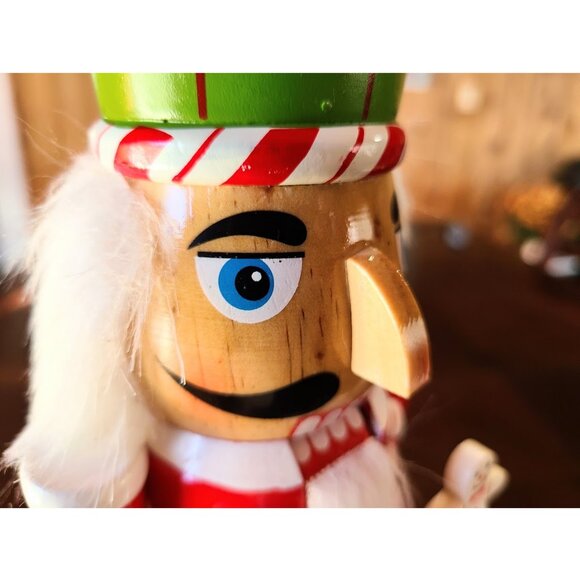 Christmas Nutcracker Wooden Soldier Holiday Statue Xmas Decor Table Decoration - Picture 4 of 8